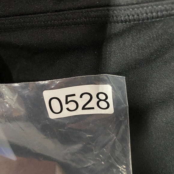 Puma Womens Ruched Fusion Pocket Tight Size Large Black - Picture 11 of 11